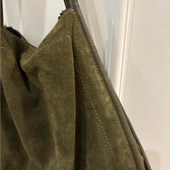 ASOS Green Suede Tote Bag - Picture 3 of 7